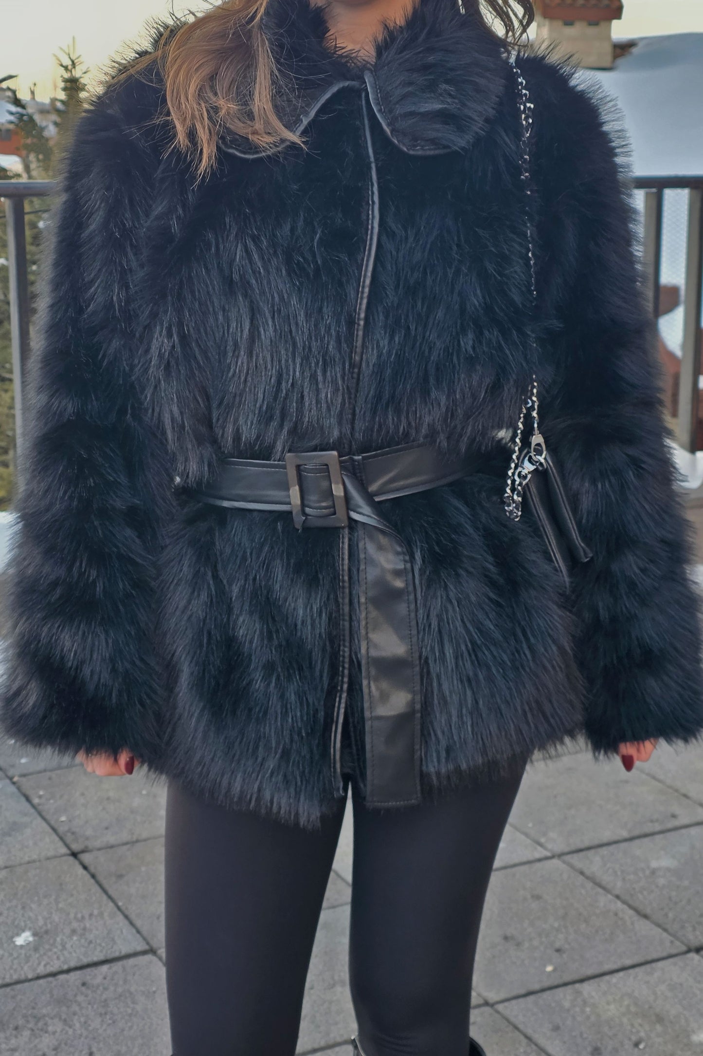 Lea Faux Fur Jacket – Black