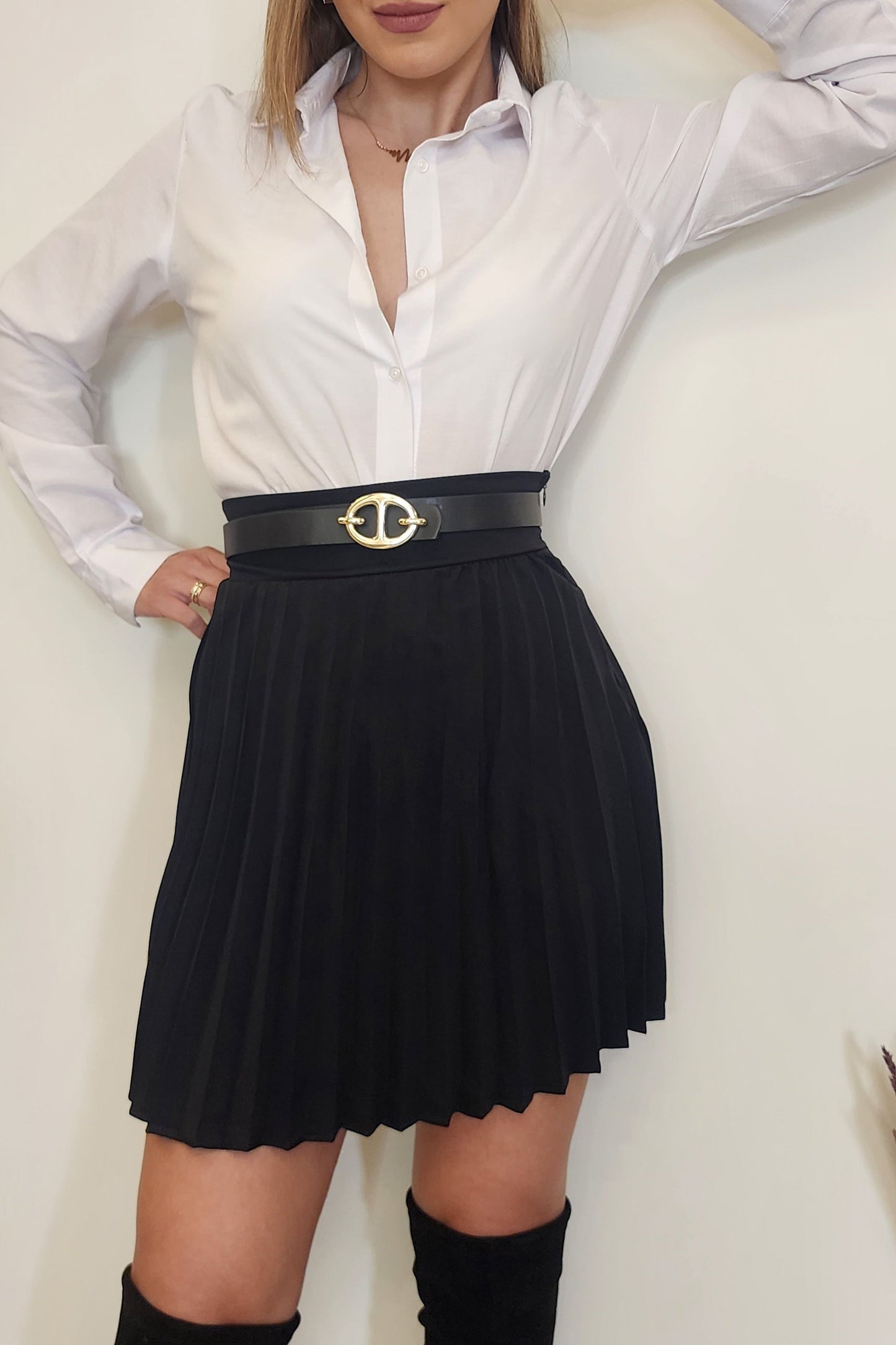 The "Plissé" Black Skirt