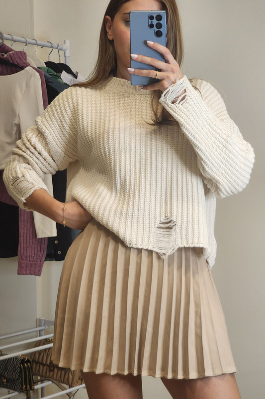 The "Plissé" Beige Skirt