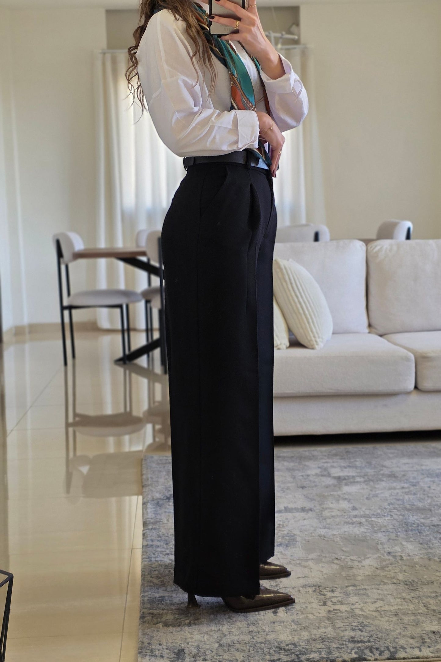Velinne Classic Black Pants
