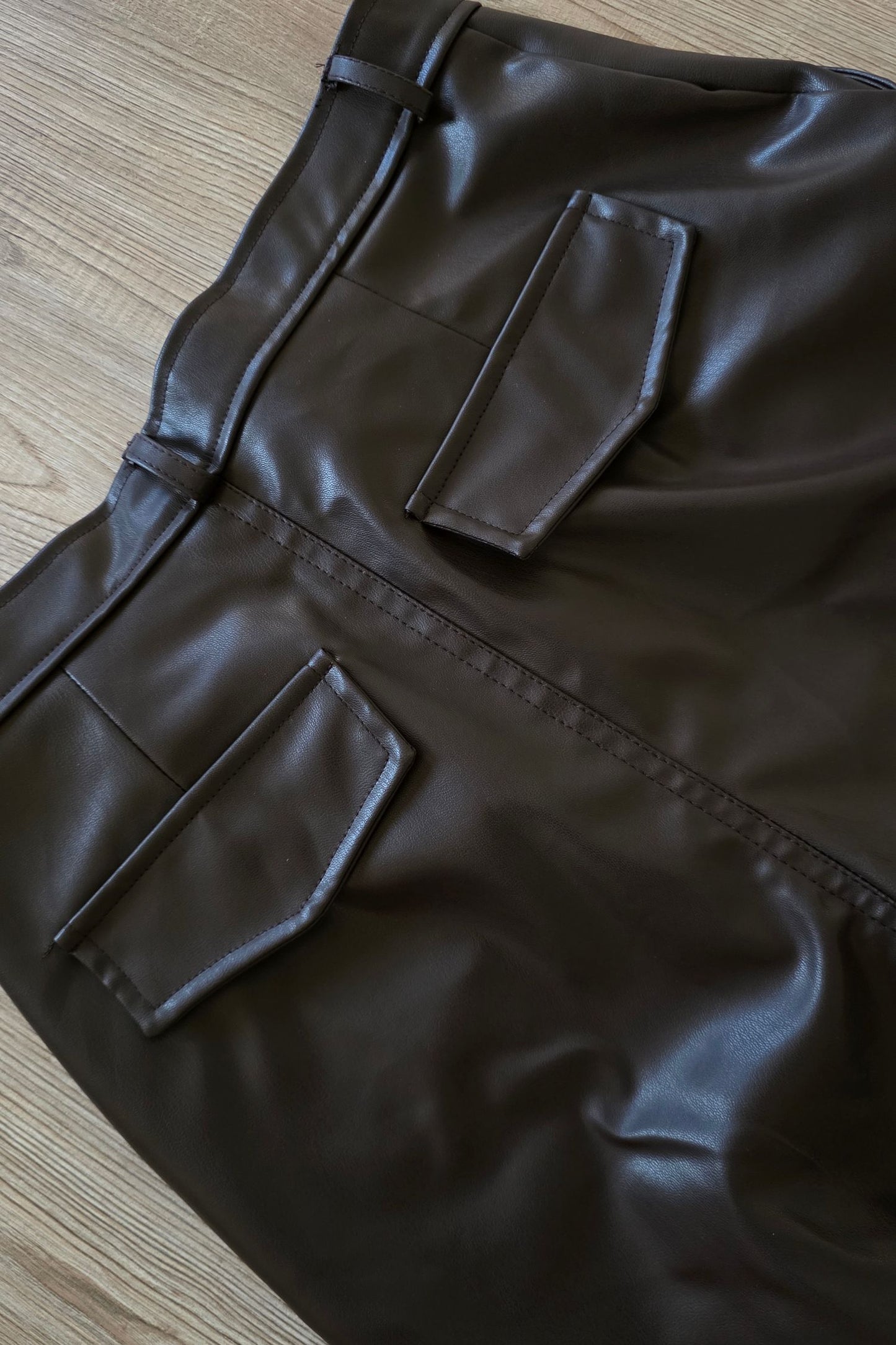 The Elion Leather Pants - Brown