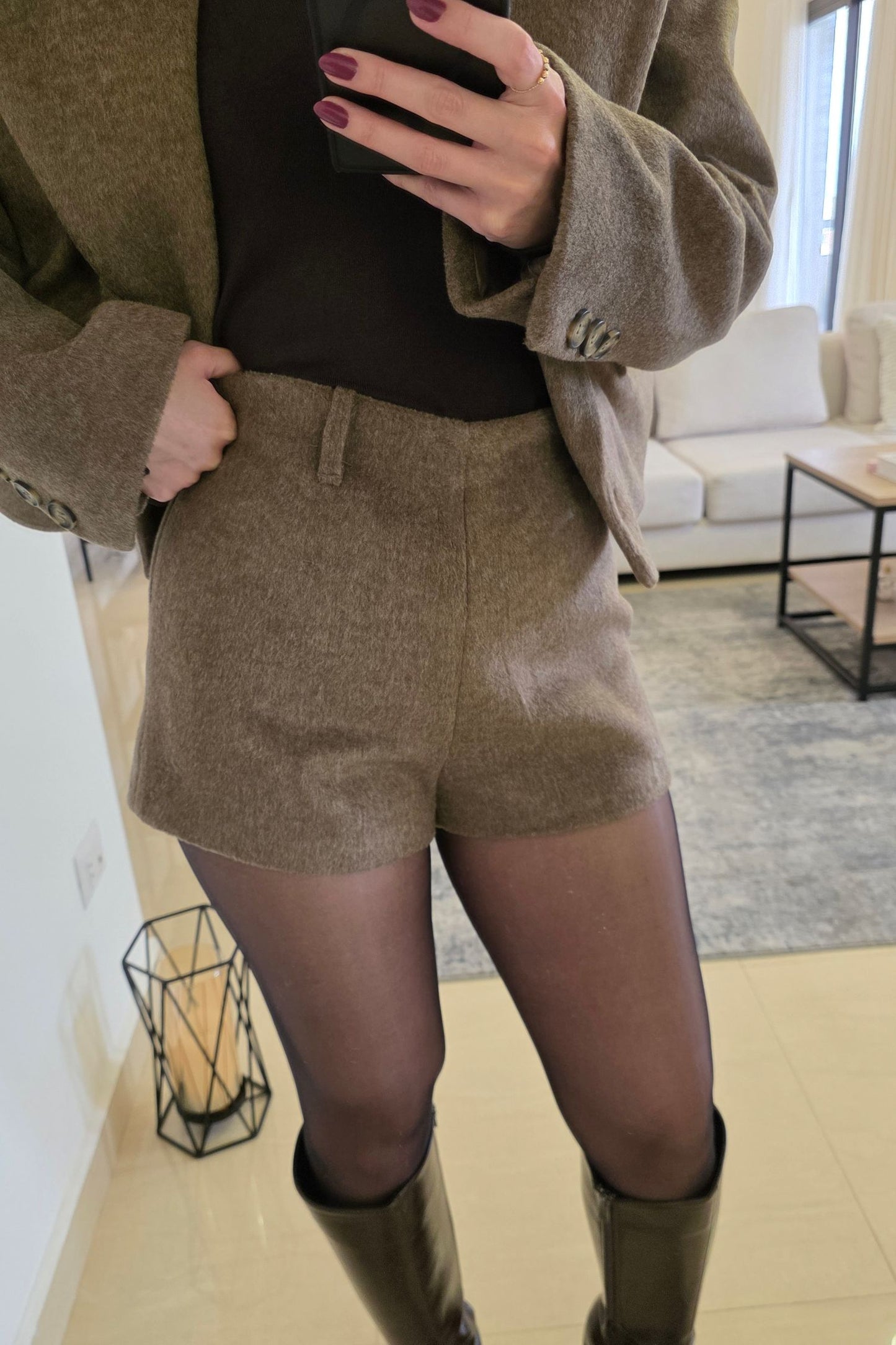 Roslyn Tweed Set