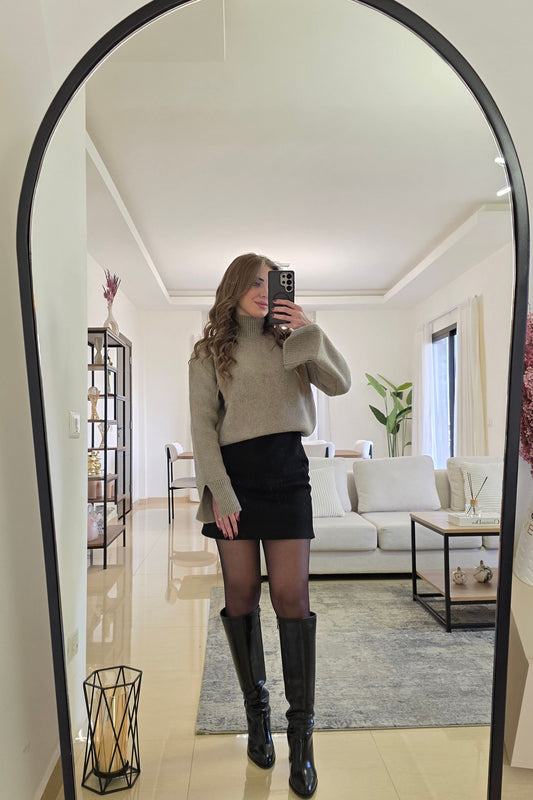 Claire Sweater – Warm Beige