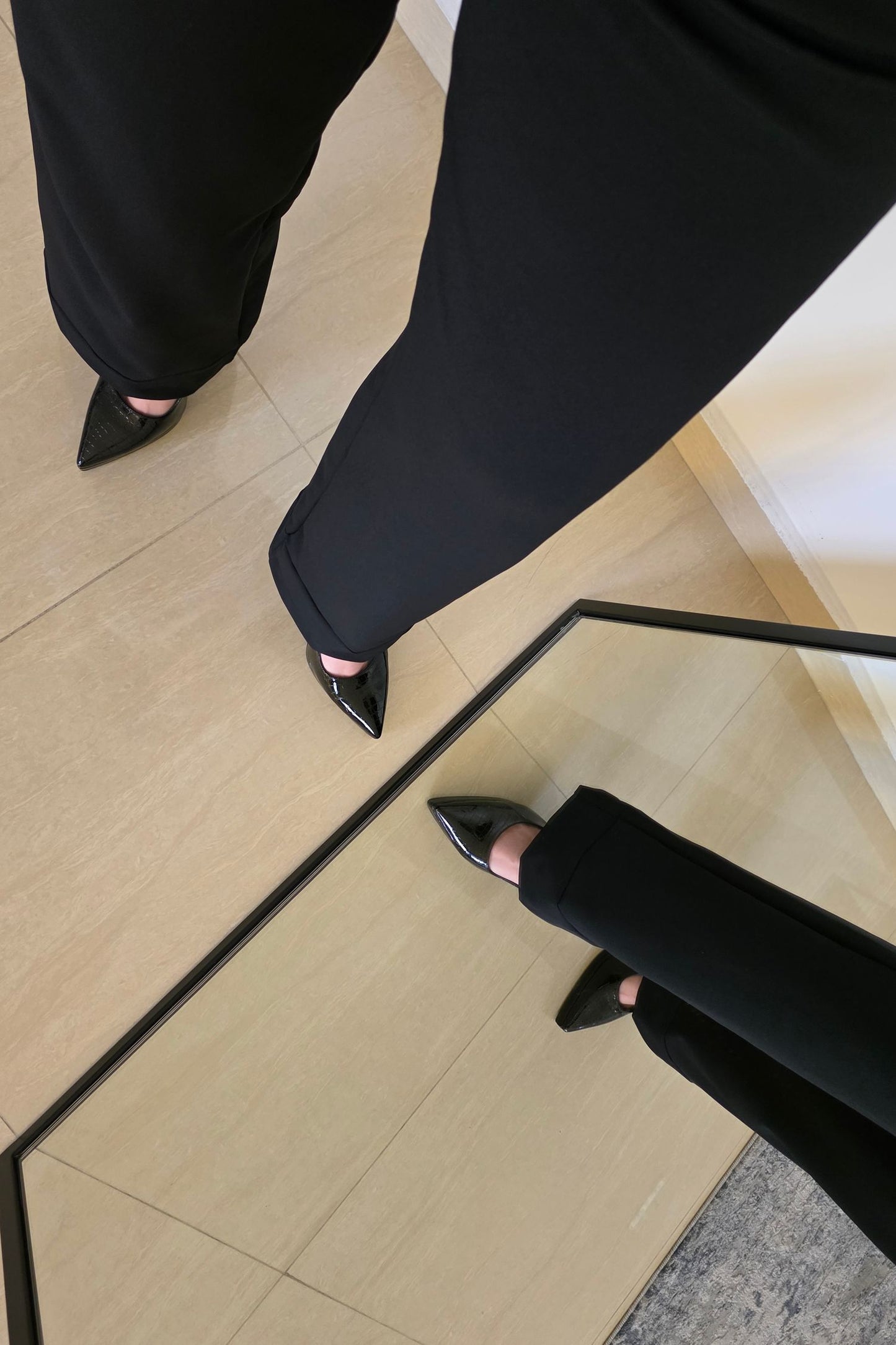 Sara Pants – Black