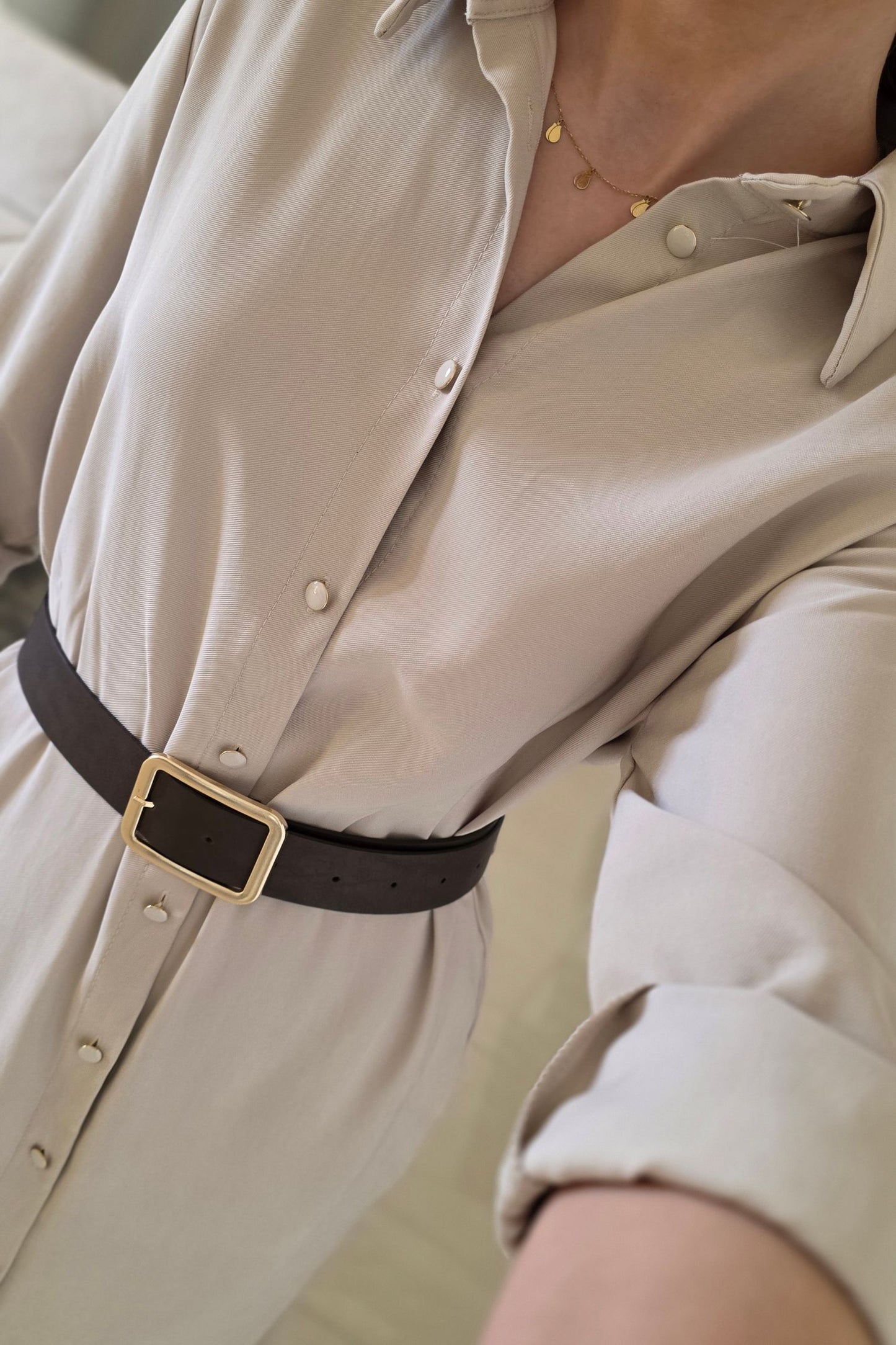 Elsy Midi Dress – Soft Beige