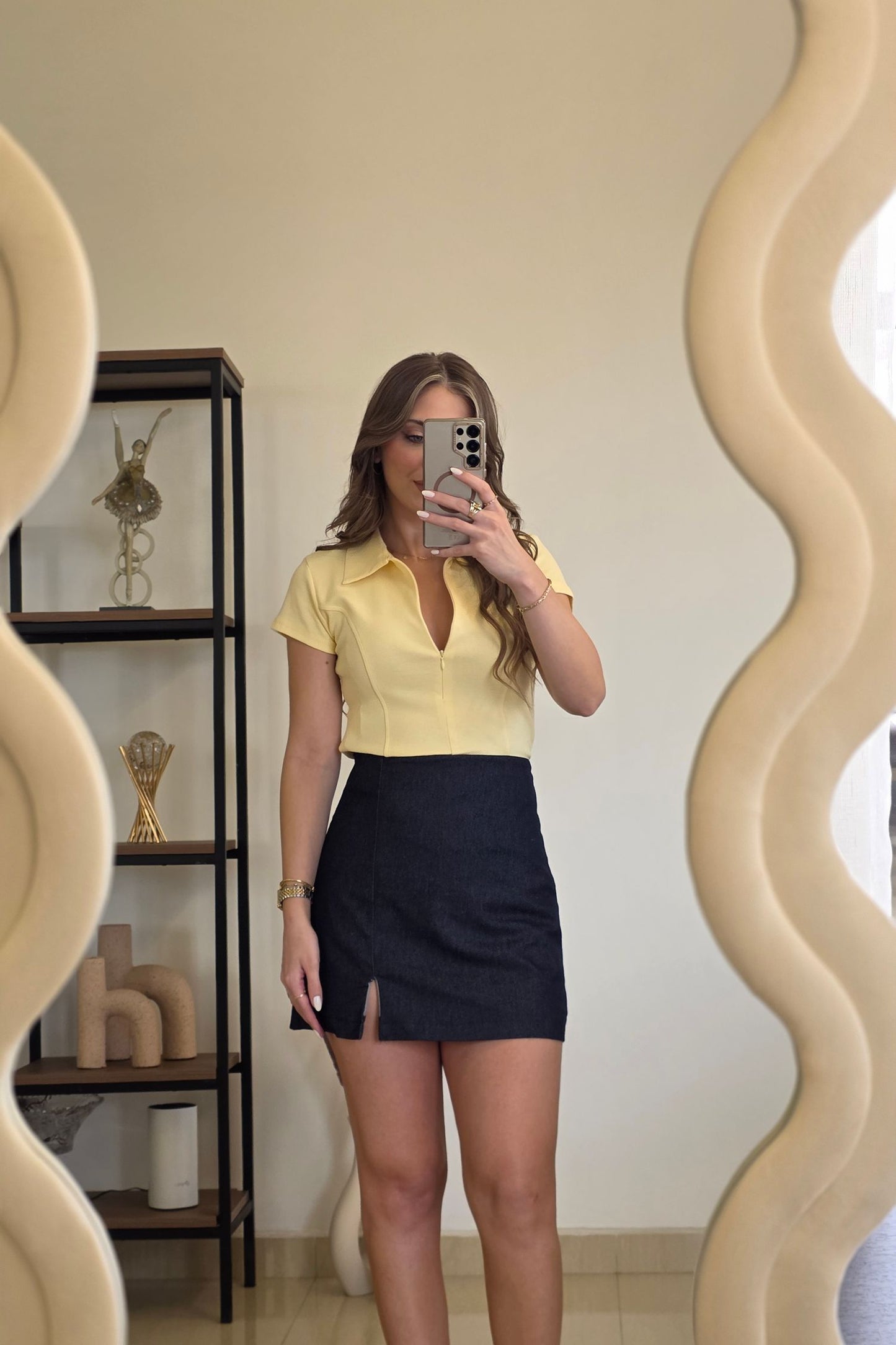 Zola Zip Top – Butter Yellow