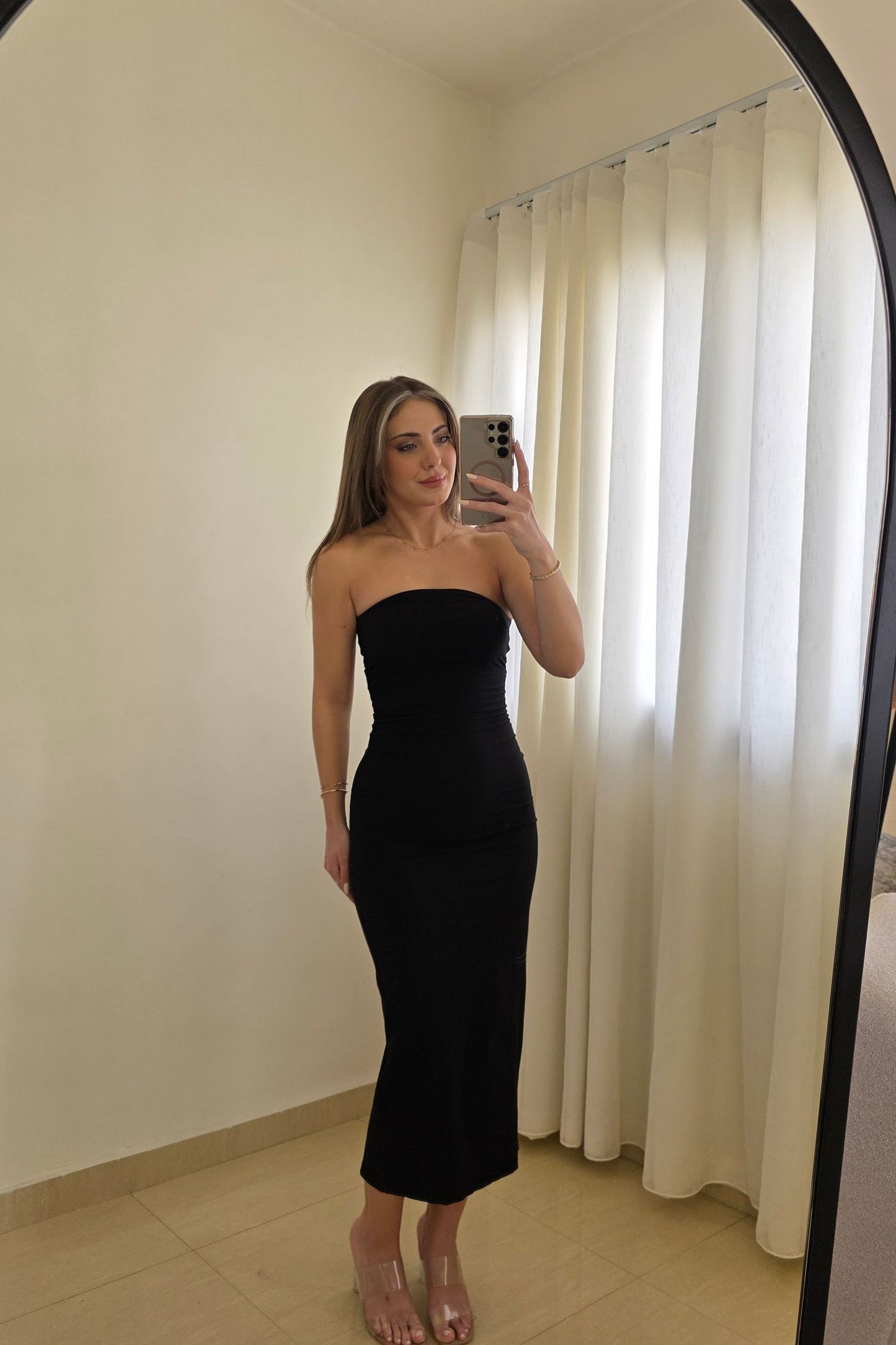Kaia Strapless Midi Dress – Black