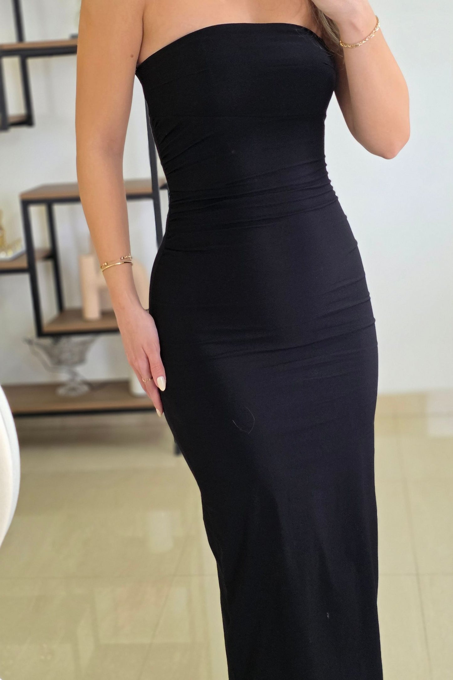 Kaia Strapless Midi Dress – Black