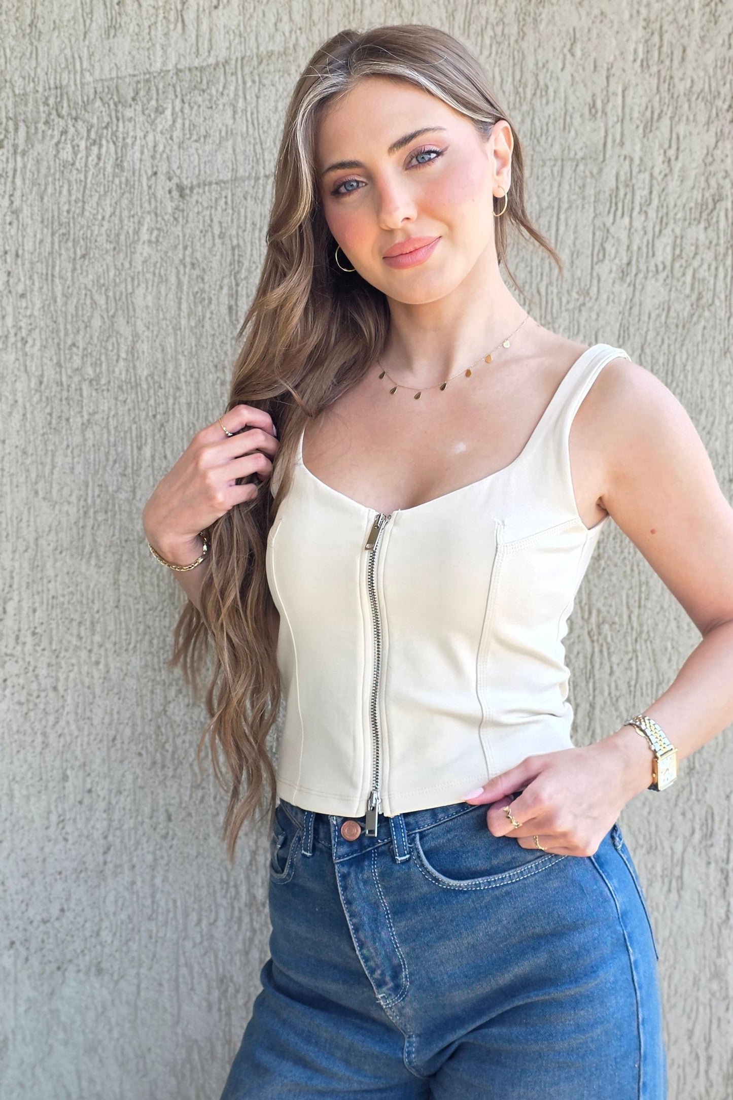 Alora Zip Top – Beige