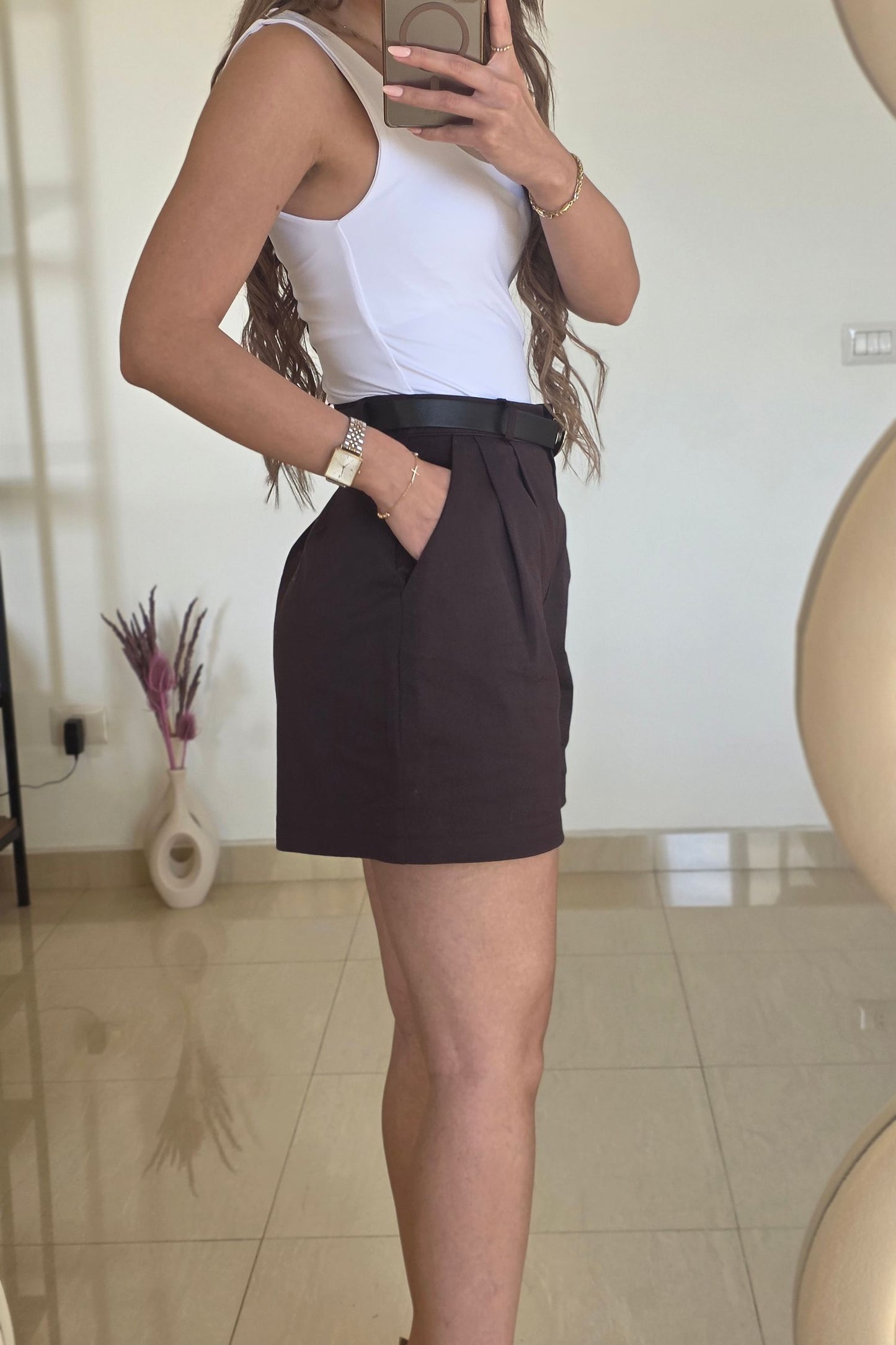 Sabrina Belted Shorts – Brown