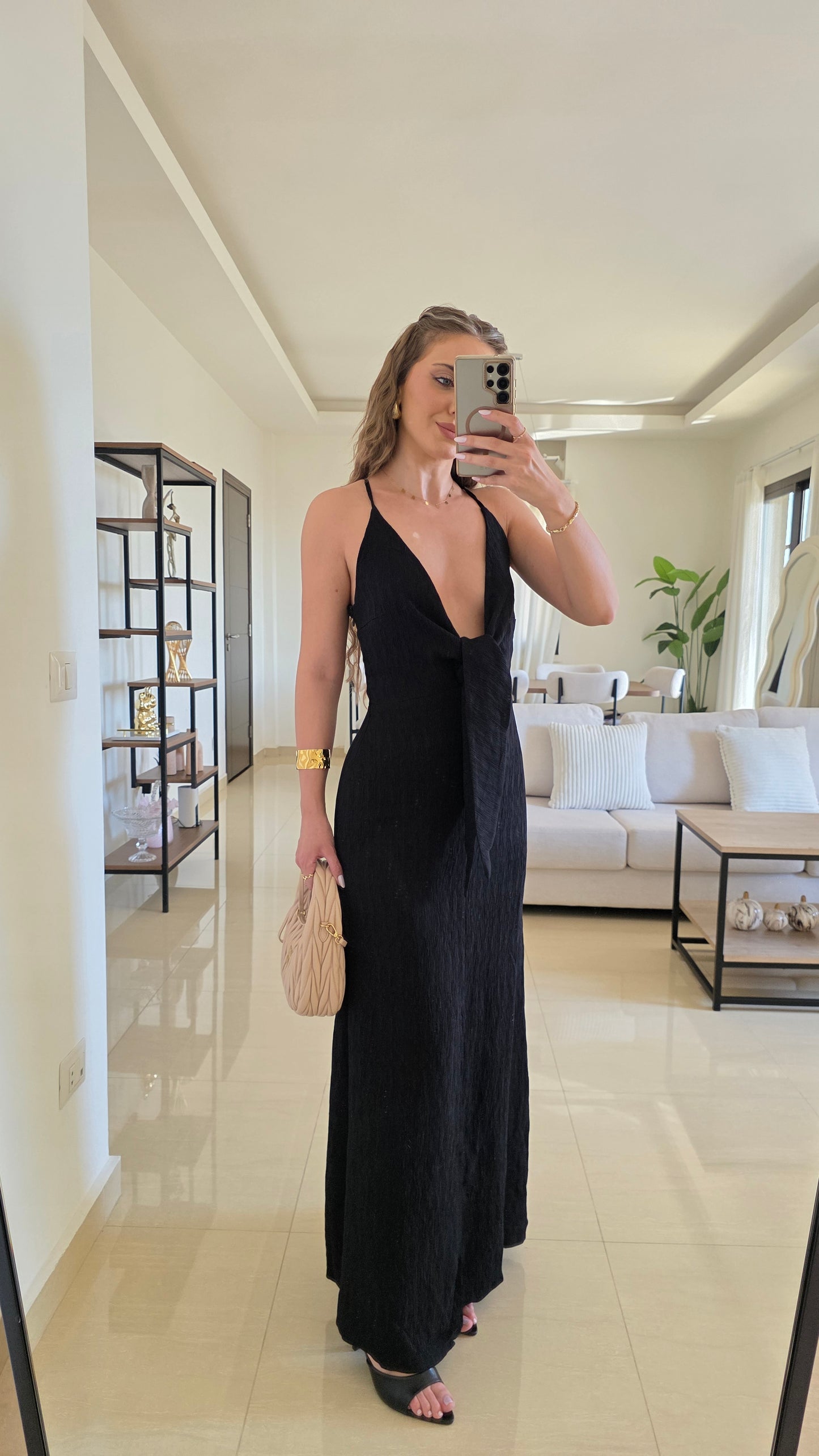 Serena Plunge Maxi Dress – Black
