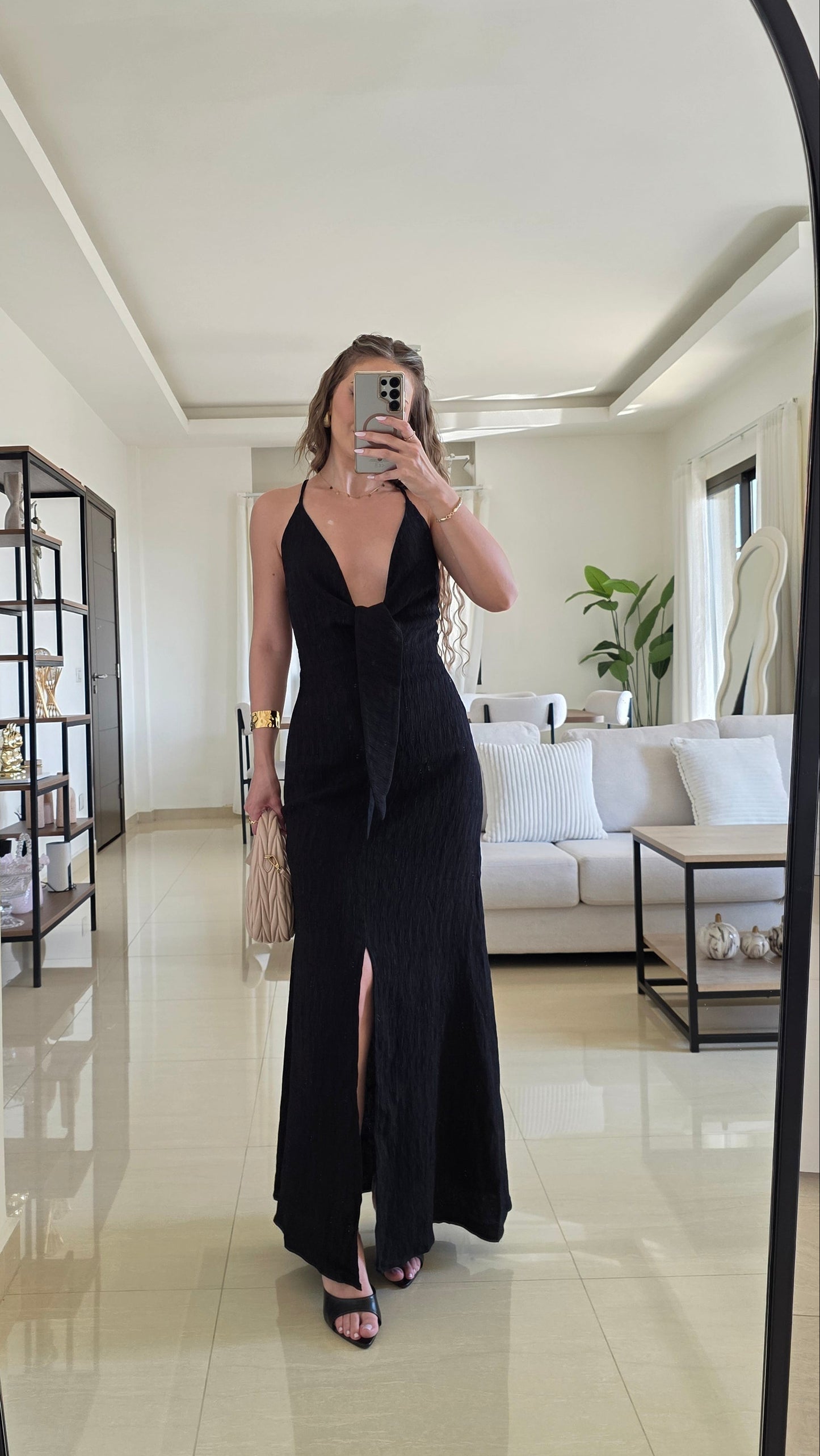 Serena Plunge Maxi Dress – Black