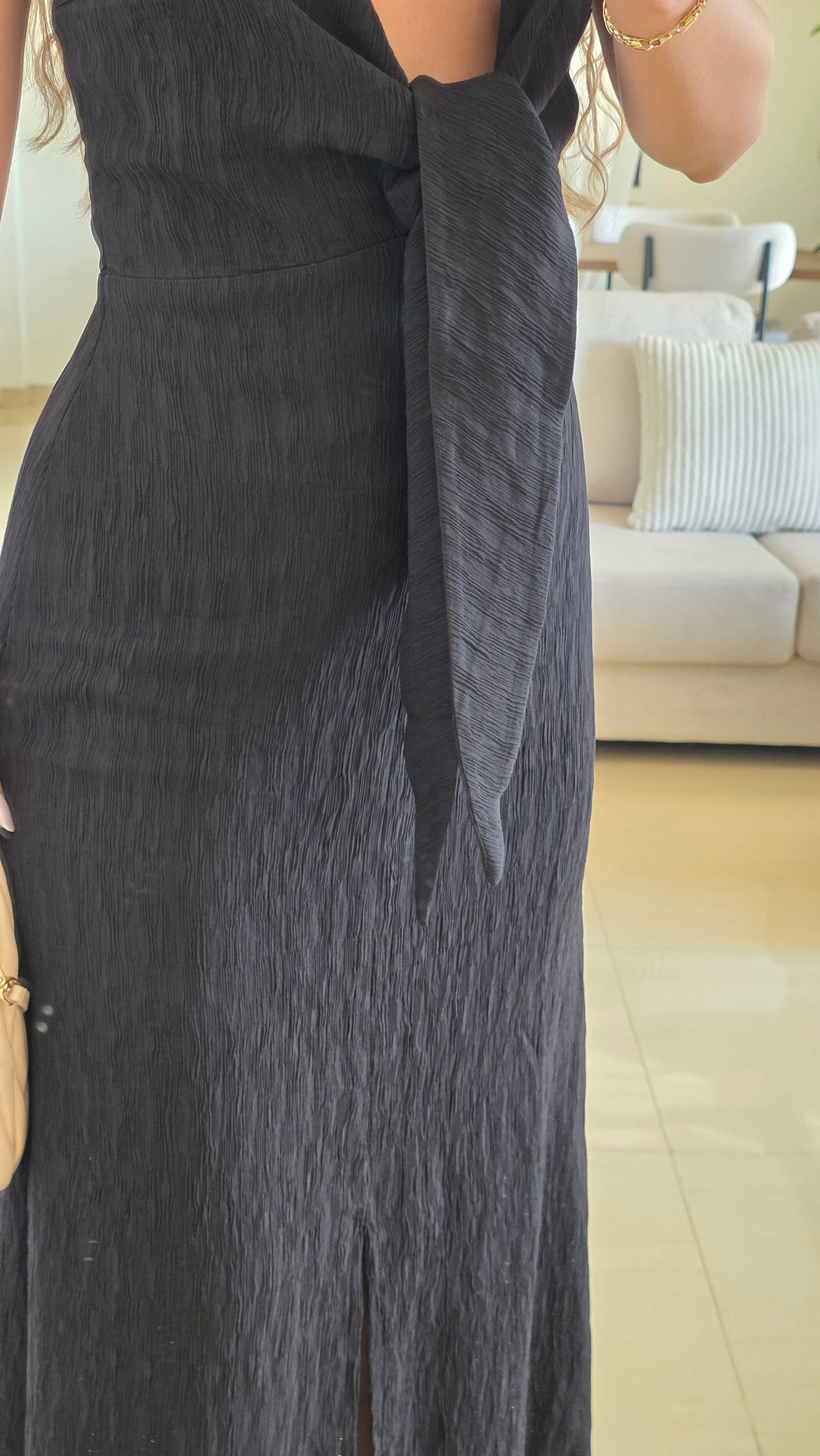 Serena Plunge Maxi Dress – Black