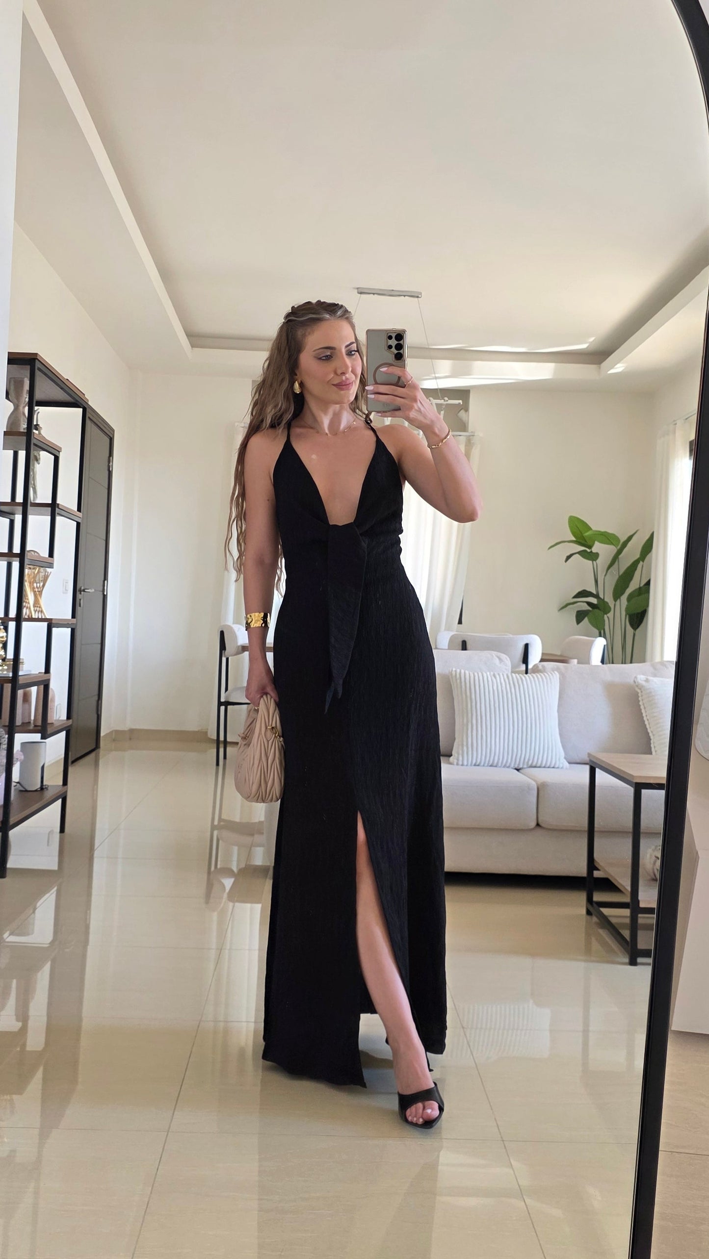 Serena Plunge Maxi Dress – Black