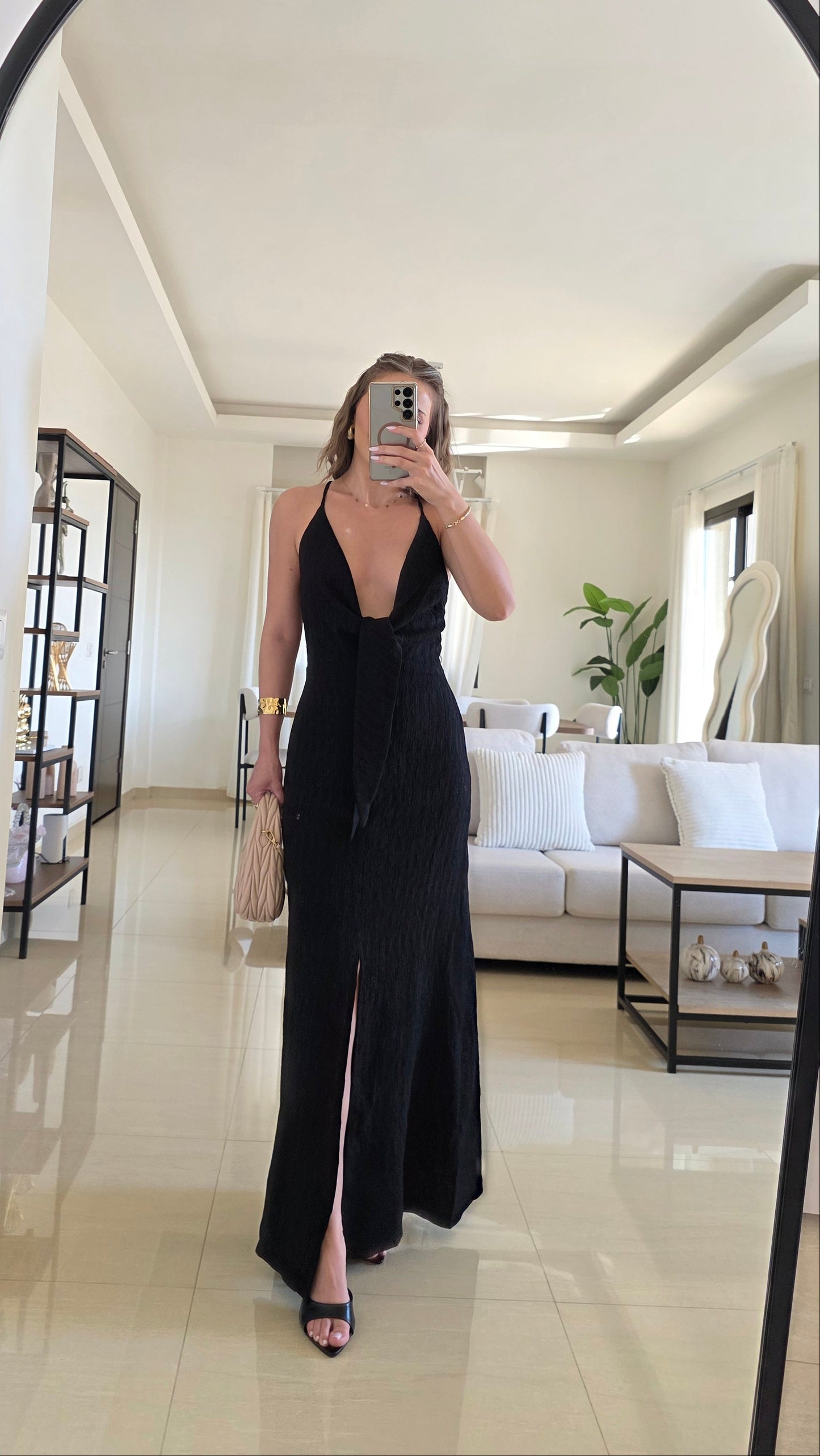 Serena Plunge Maxi Dress – Black