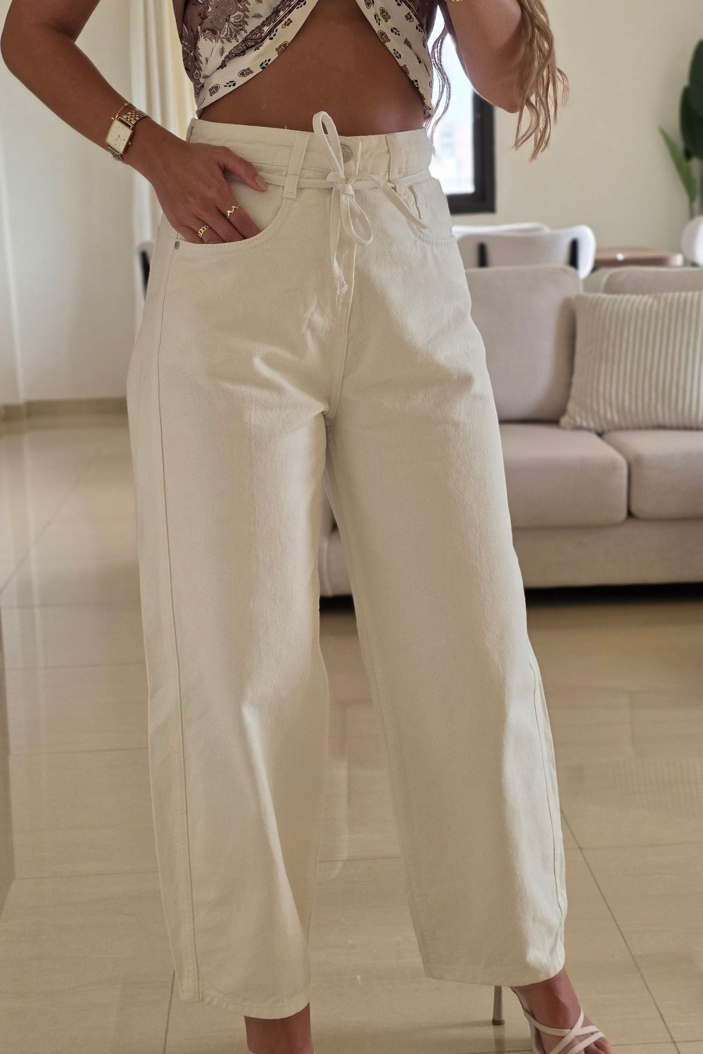 Mila Barrel-Cut Jeans