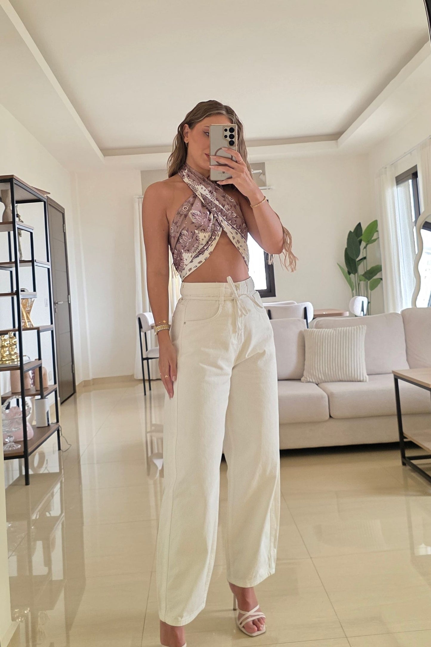Mila Barrel-Cut Jeans