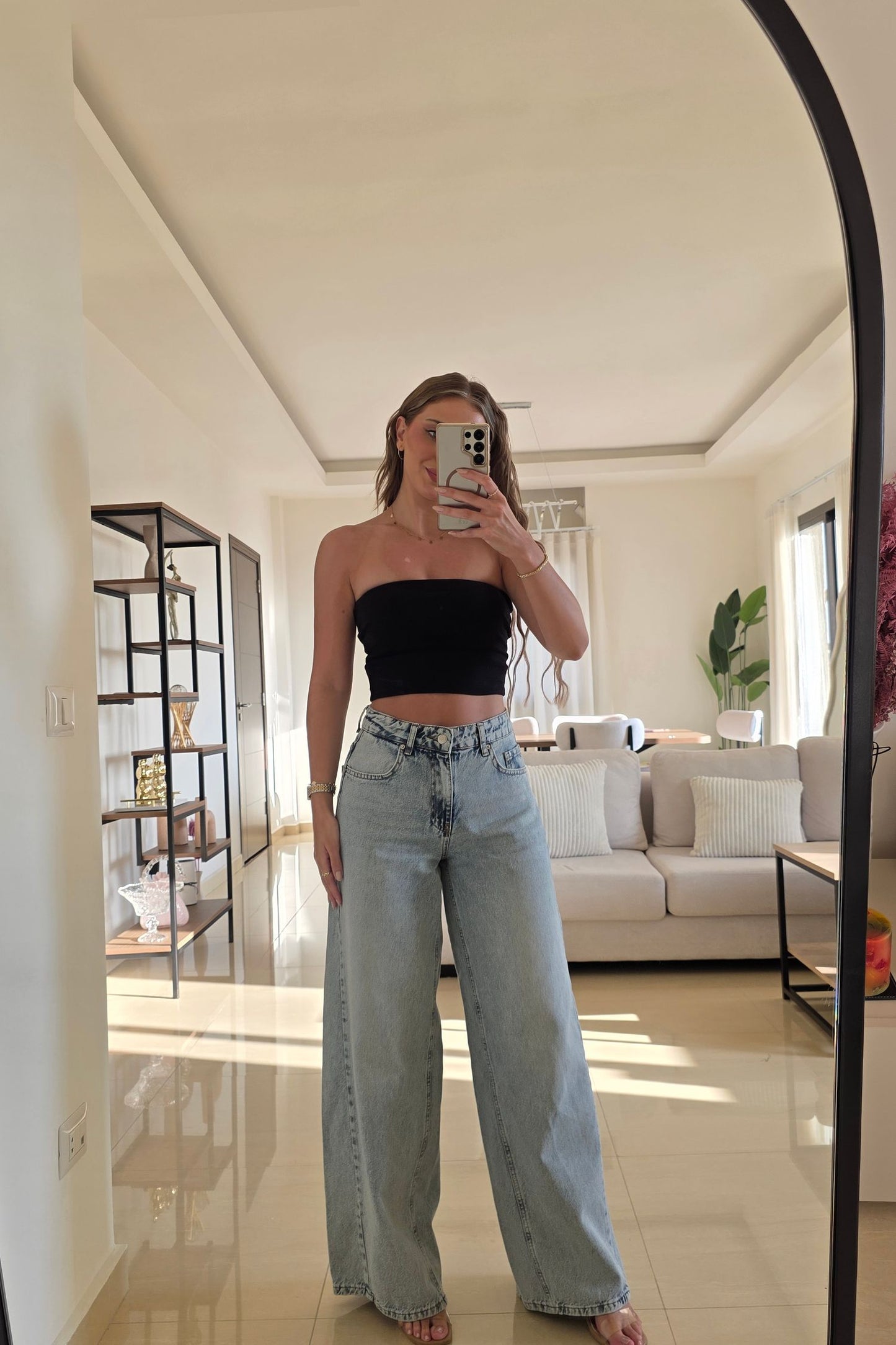 Romy Wide-Leg Jeans