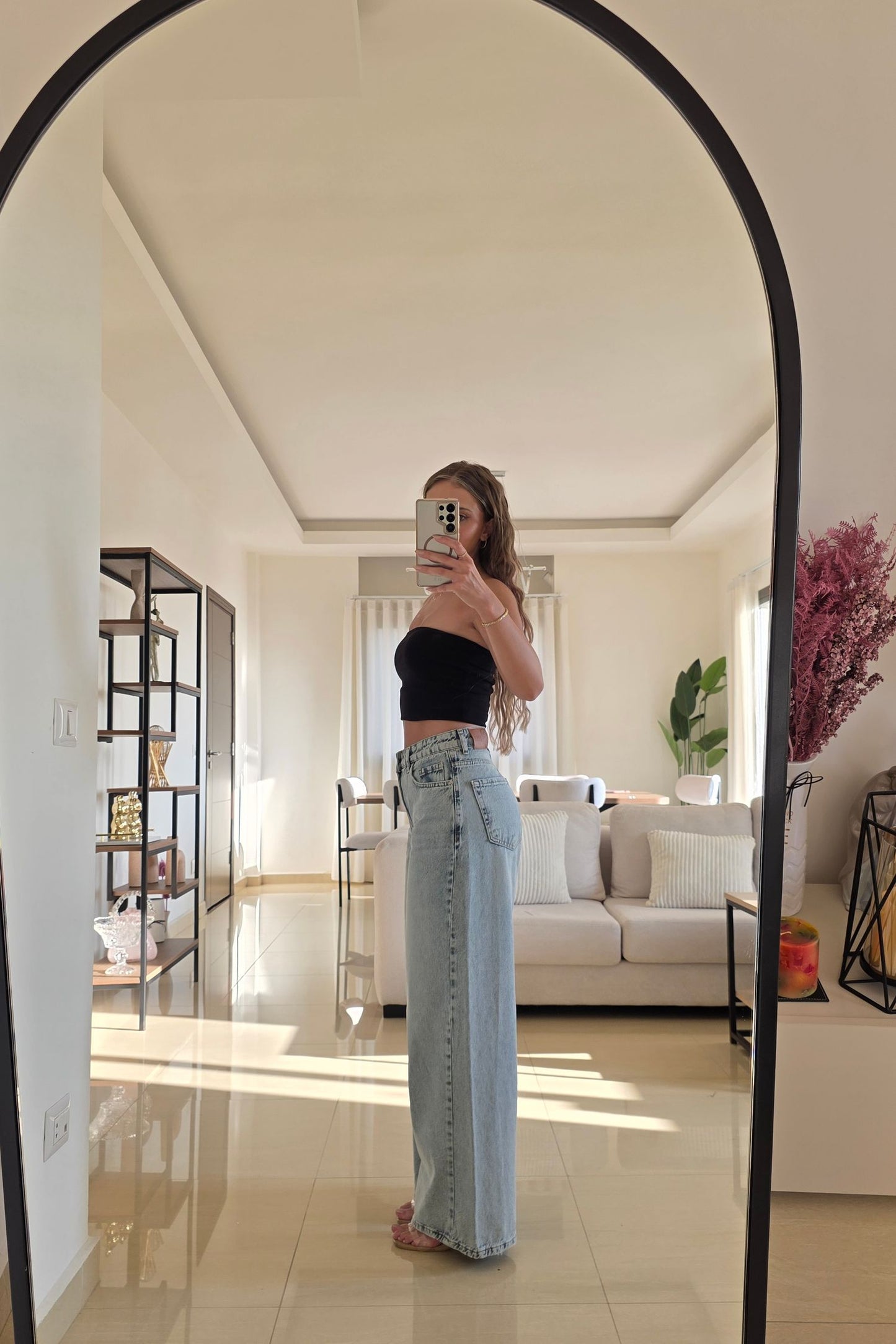 Romy Wide-Leg Jeans