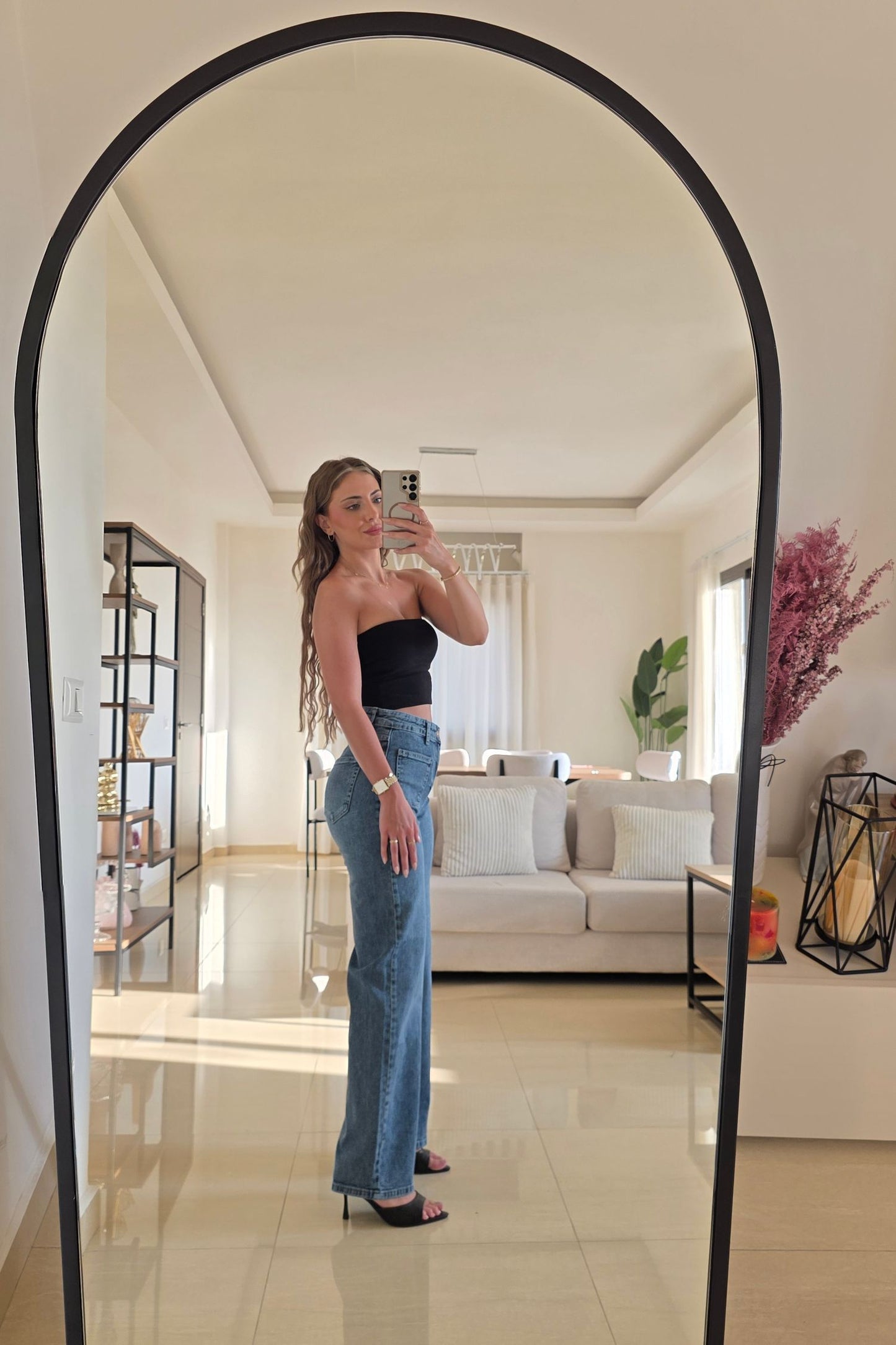 Elodie Straight-Leg Jeans