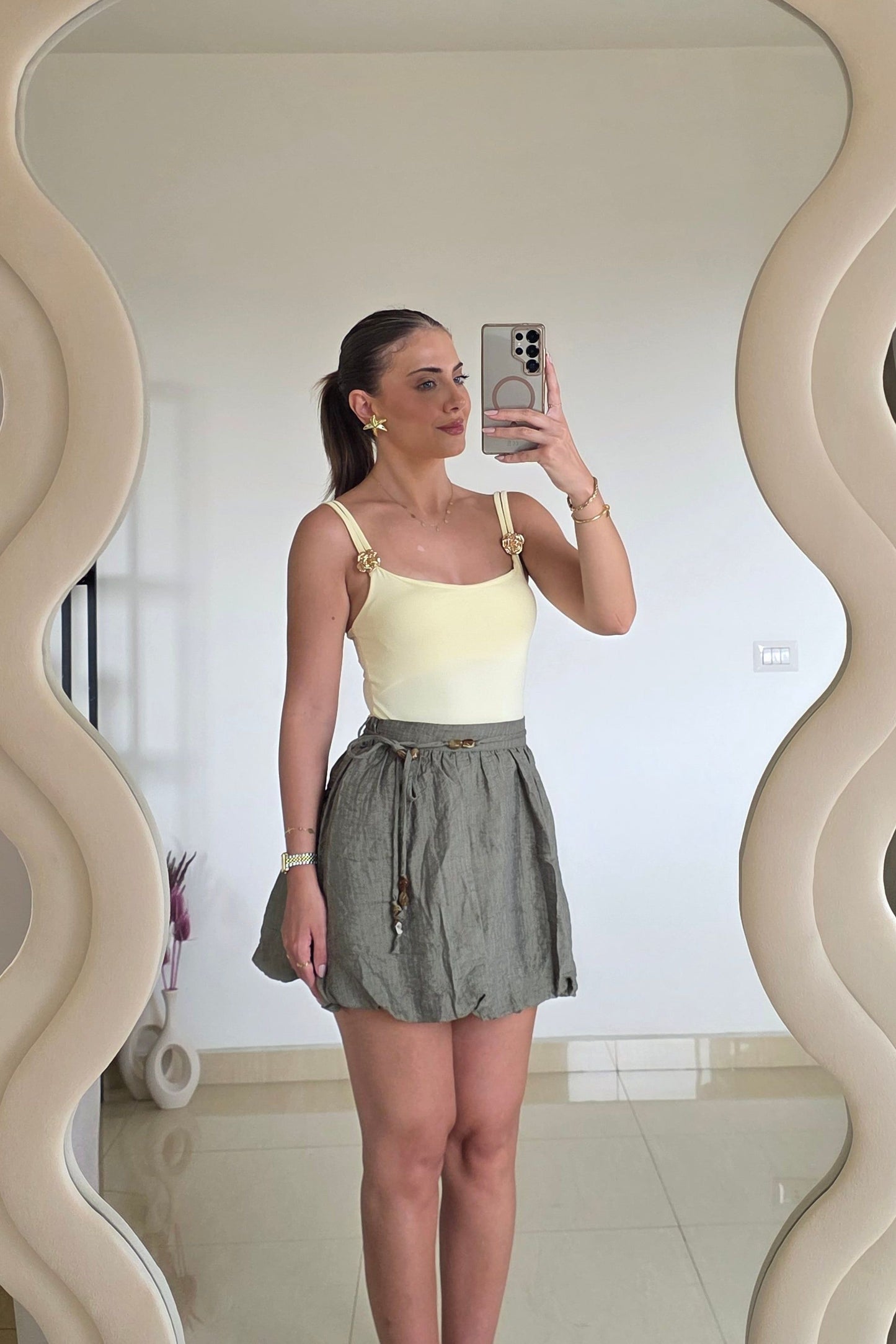 Noor Bubble Mini Skirt – Olive