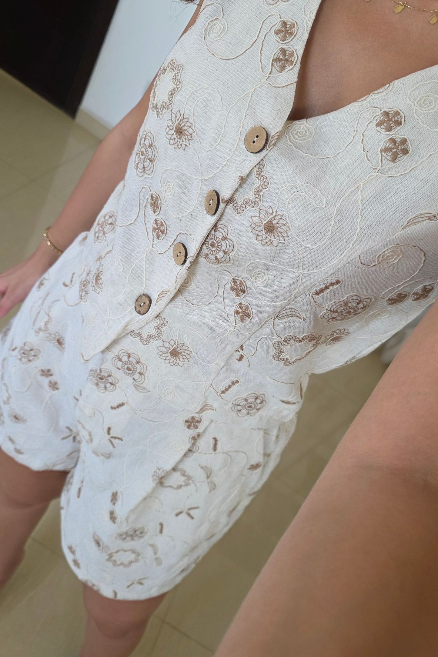 Camila Embroidered Vest Set – Cream