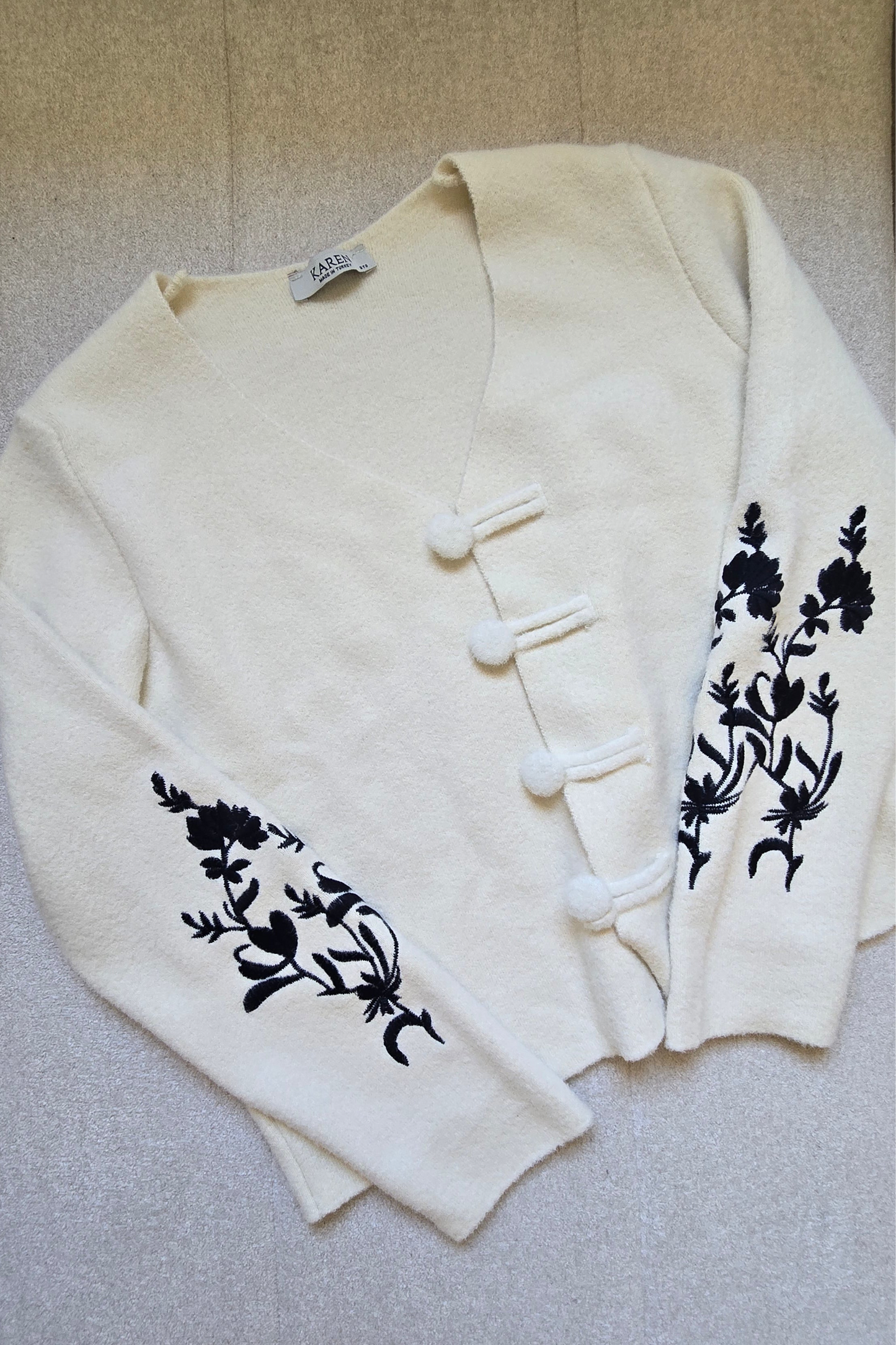 Clara White Knit Cardigan
