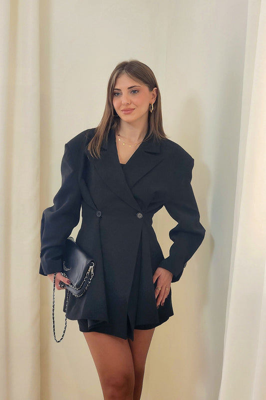 Iris Set: Blazer and Shorts