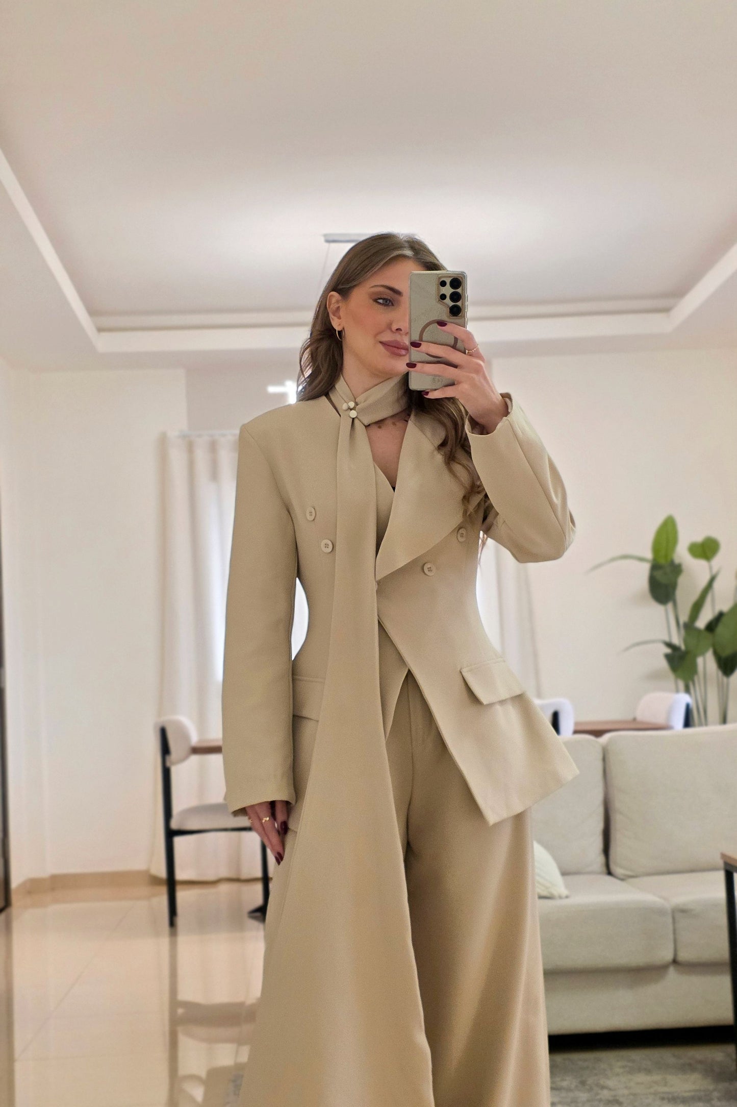 Amari Tailored Suit – Beige