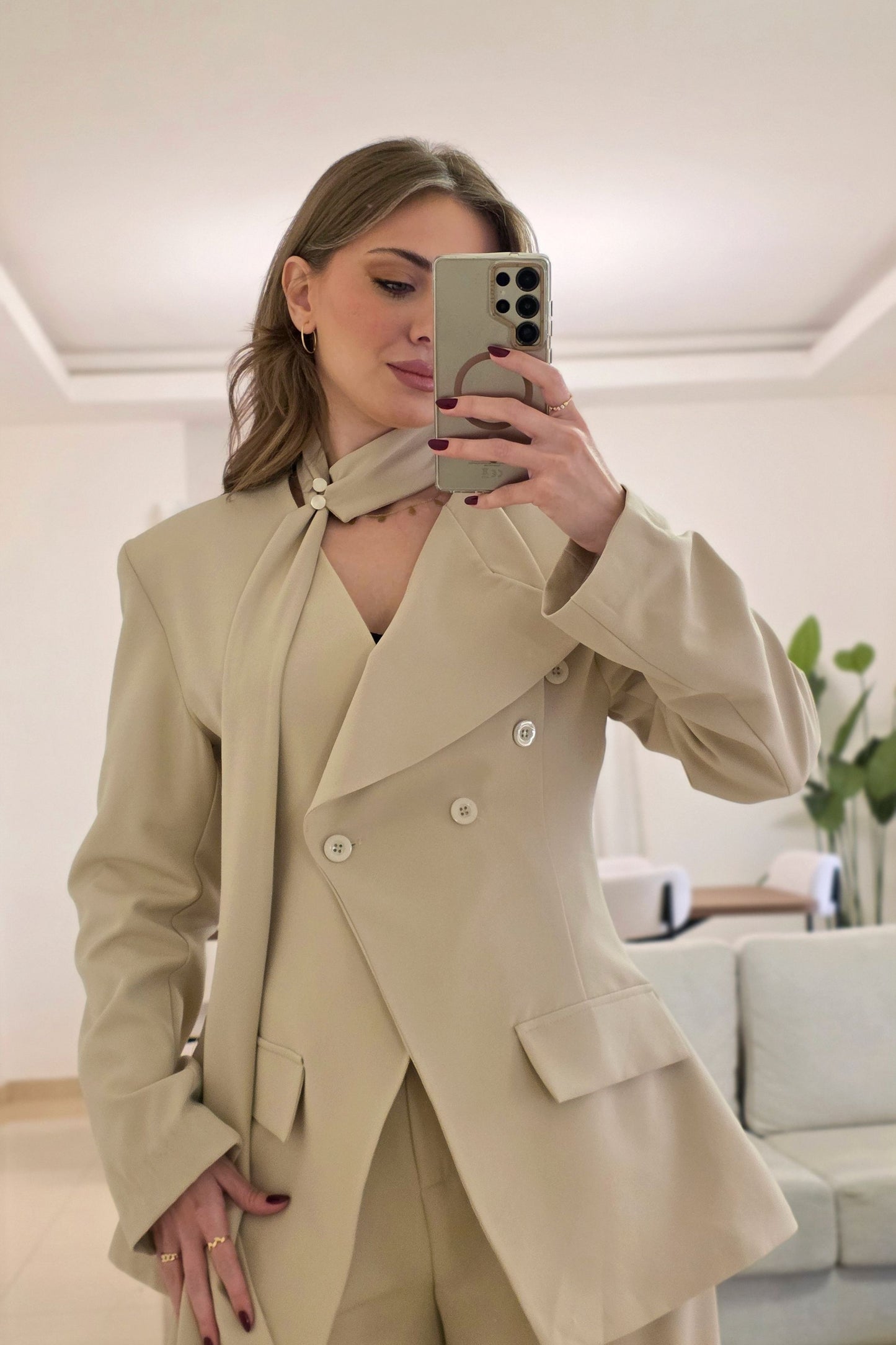 Amari Tailored Suit – Beige