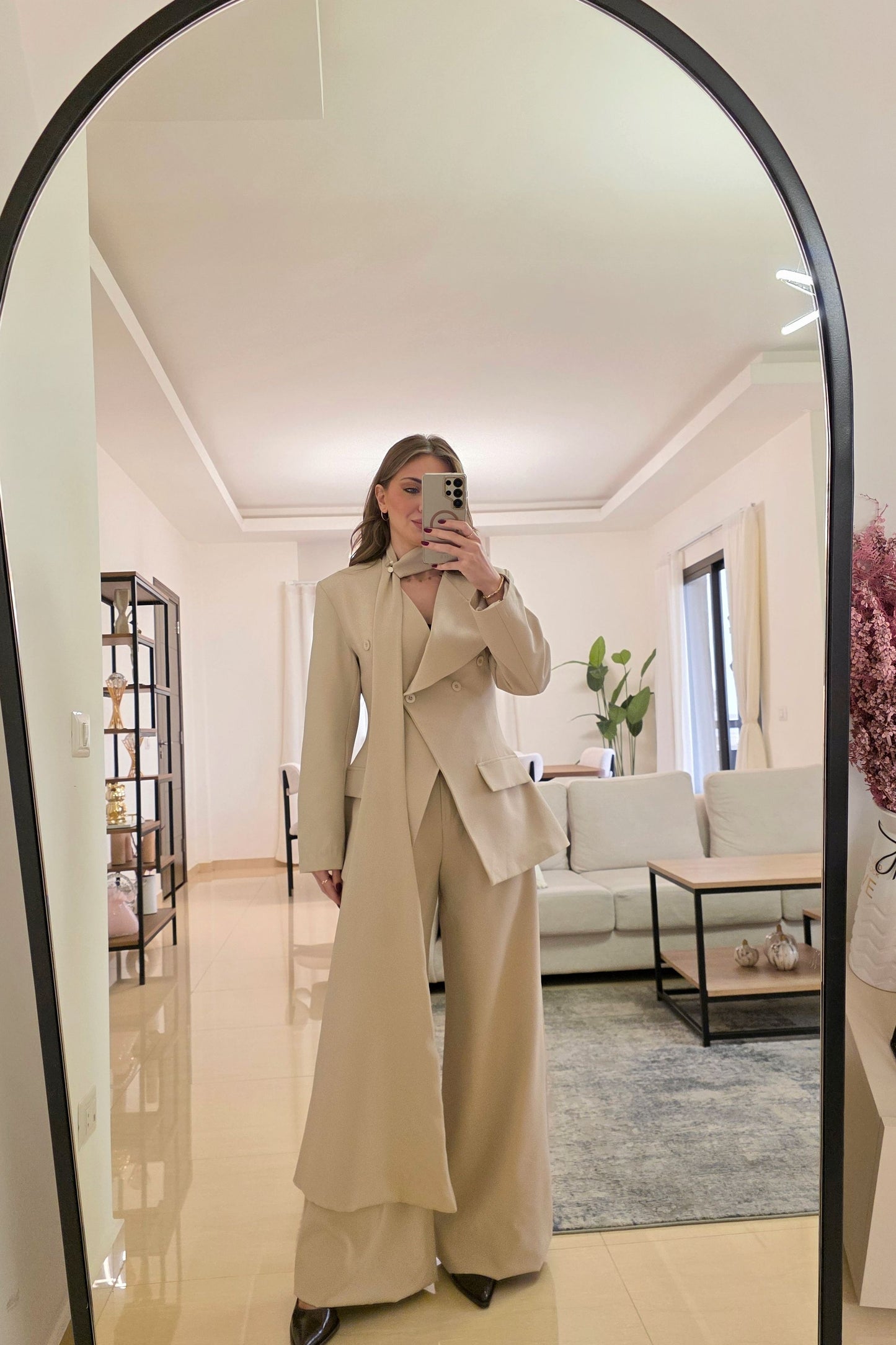 Amari Tailored Suit – Beige